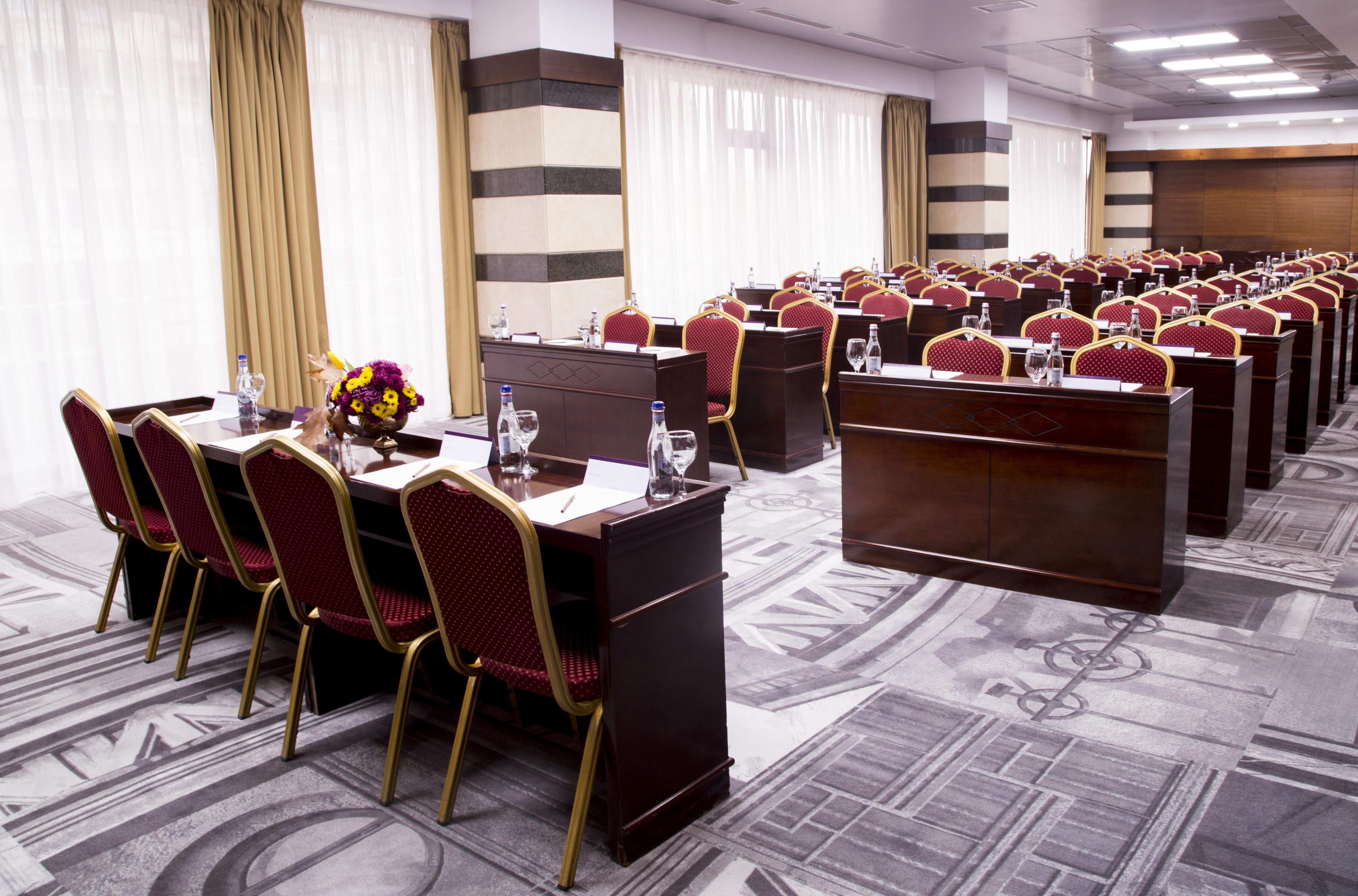 Mercure Unirii 4*
